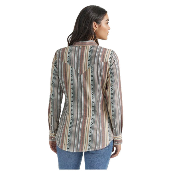 112353116 Wrangler Women's Retro Long Sleeve Western Snap Shirt - Southwestern Pink/Blue Stripe