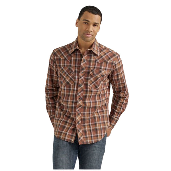 112355373 Wrangler Men's Retro® Long Sleeve Modern Fit Western Snap Shirt - Brown Plaid