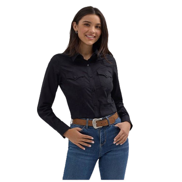 112358012 Wrangler Women's Retro Long Sleeve Solid Western Shirt - Black