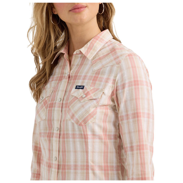 112361631 Wrangler Women's Retro Western Vintage Snap Shirt - Pink  & White