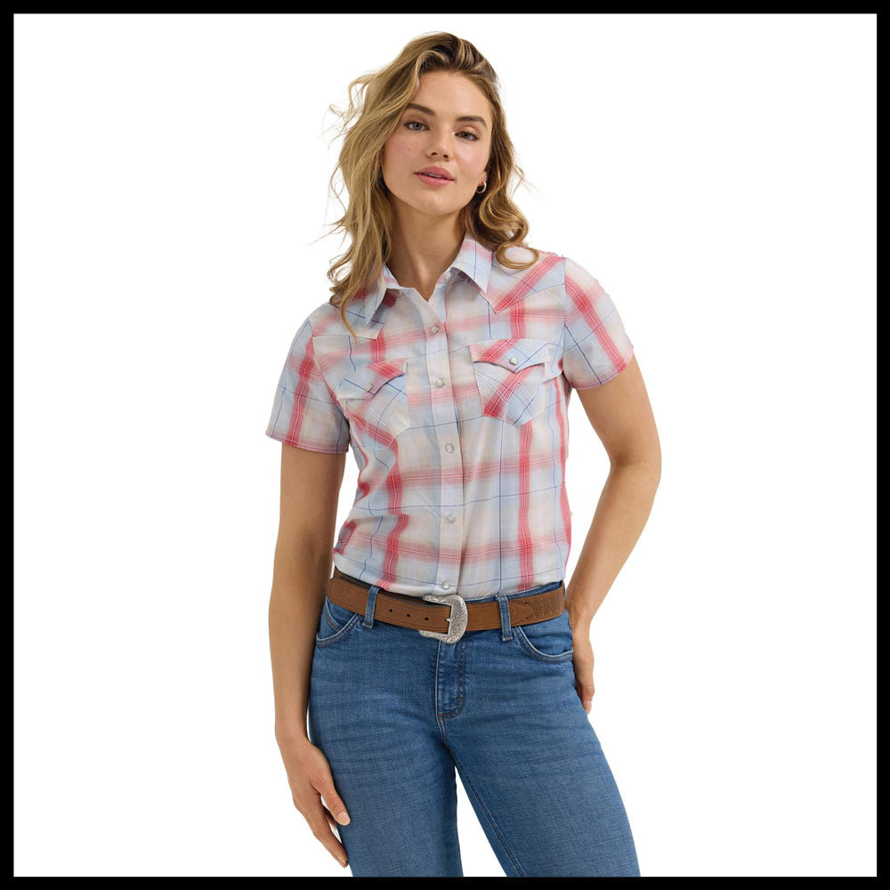 112362263 Wrangler Women's Essential Short Sleeve Snap Shirt - Blue/Red