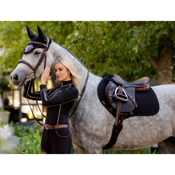 IT01150 LeMieux Suede Close Contact Square English Saddle Pad - Black