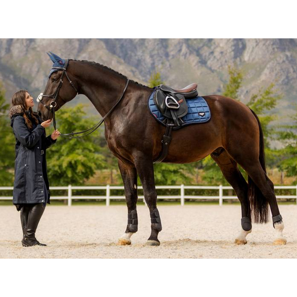 IT03837 LeMieux Loire Classic Satin Close Contact Square English Saddle Pad - Atlantic