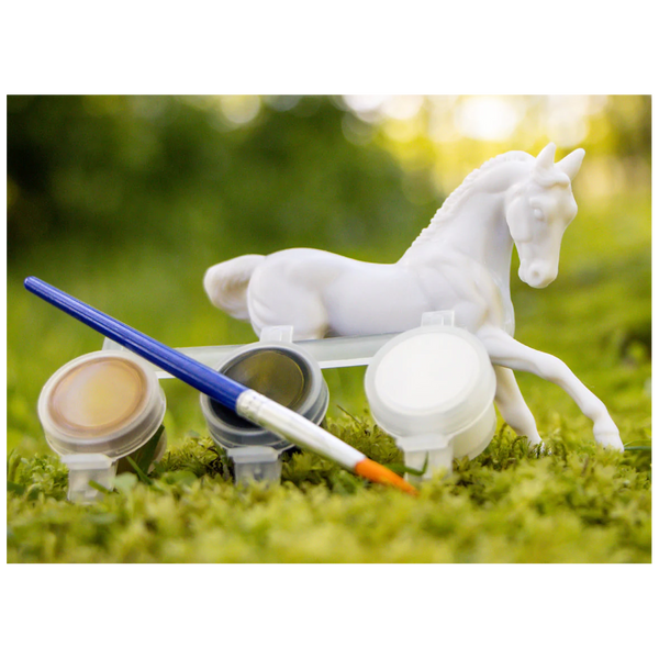 4232 Breyer Paint & Play Warmblood Horse- Style B